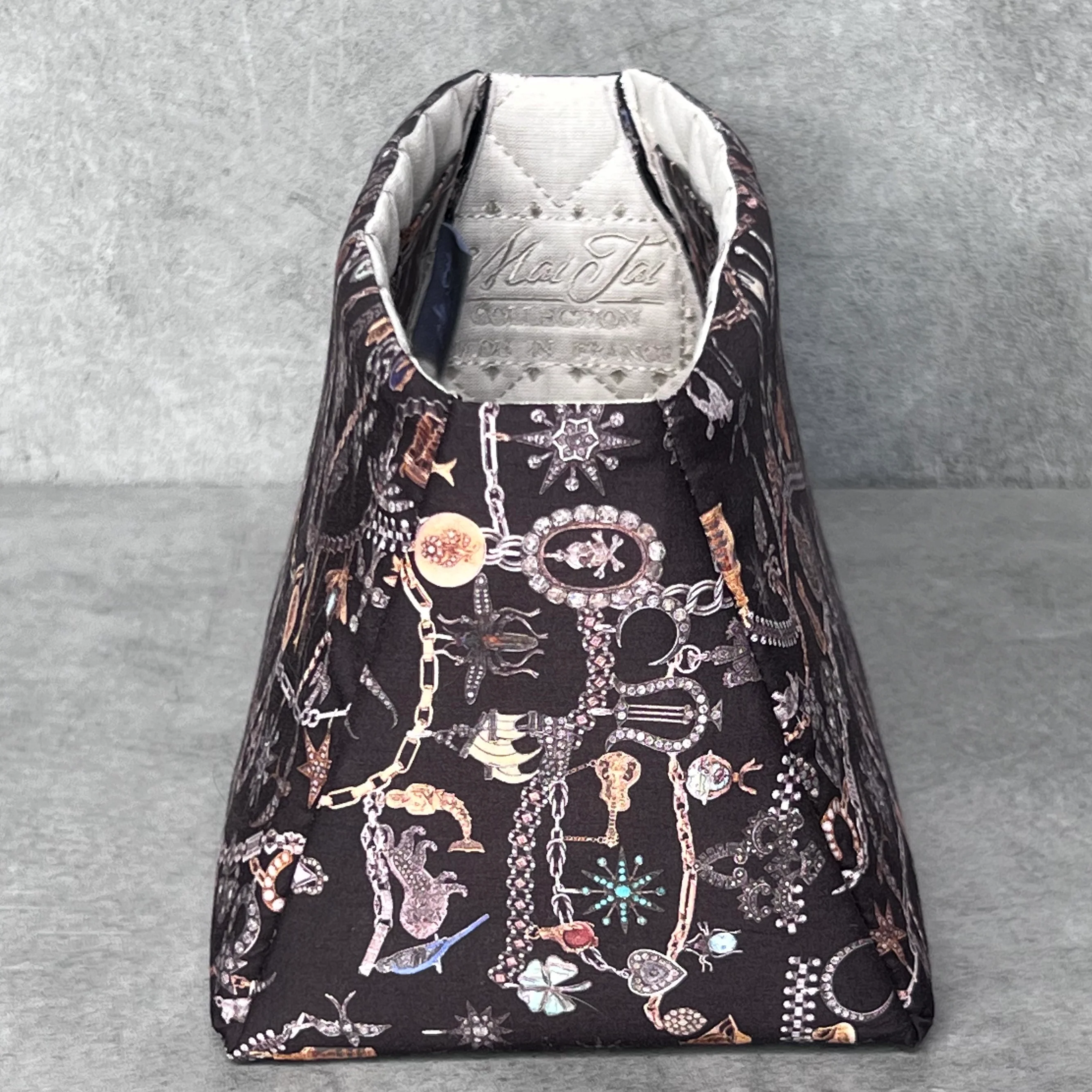 Charms - Image 6