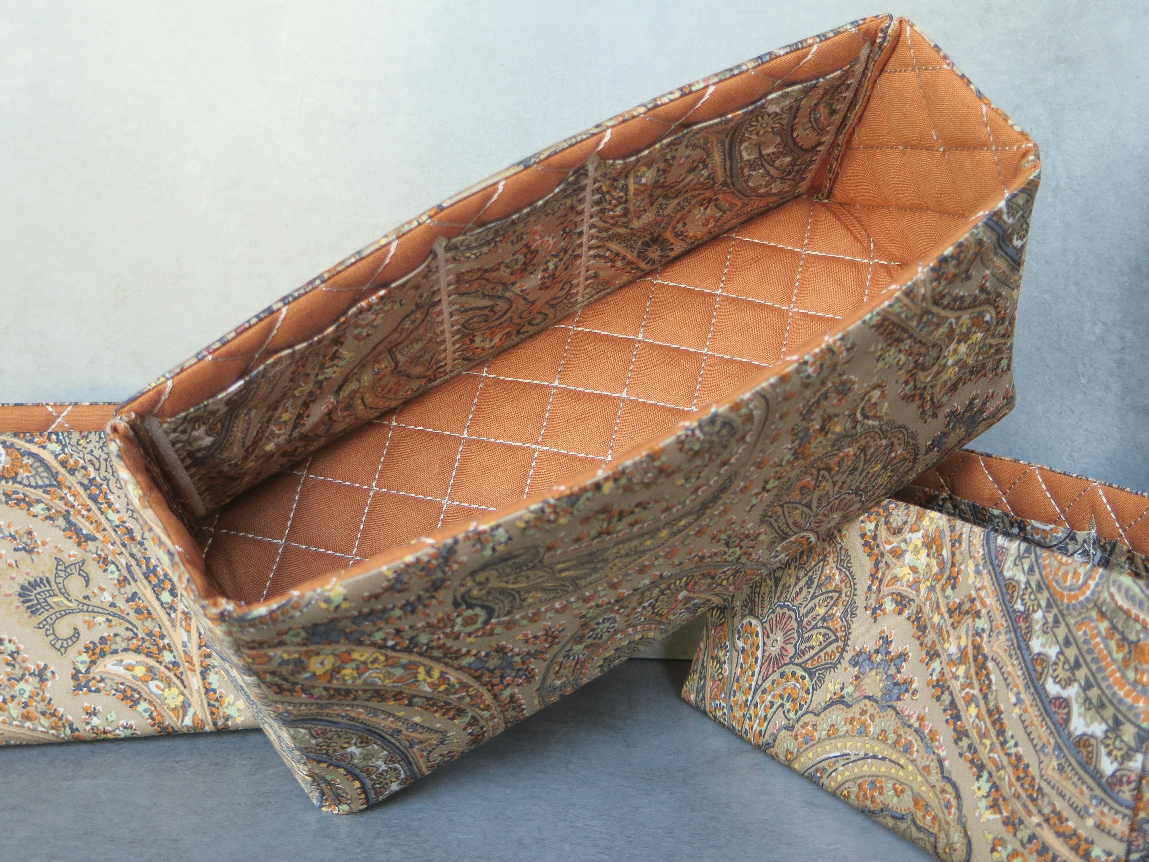 Paisley Gold - Image 13