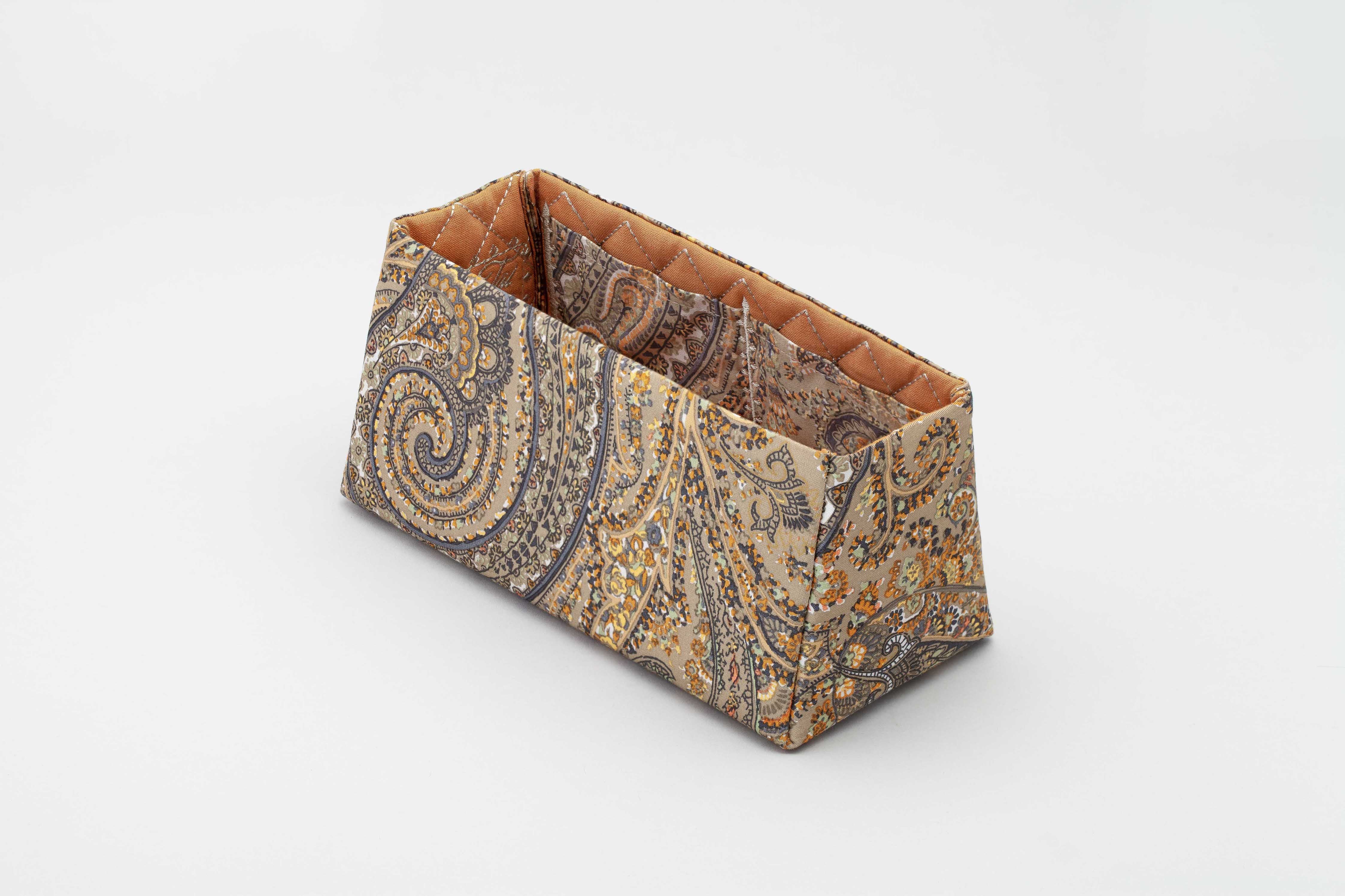 Paisley Gold - Image 18