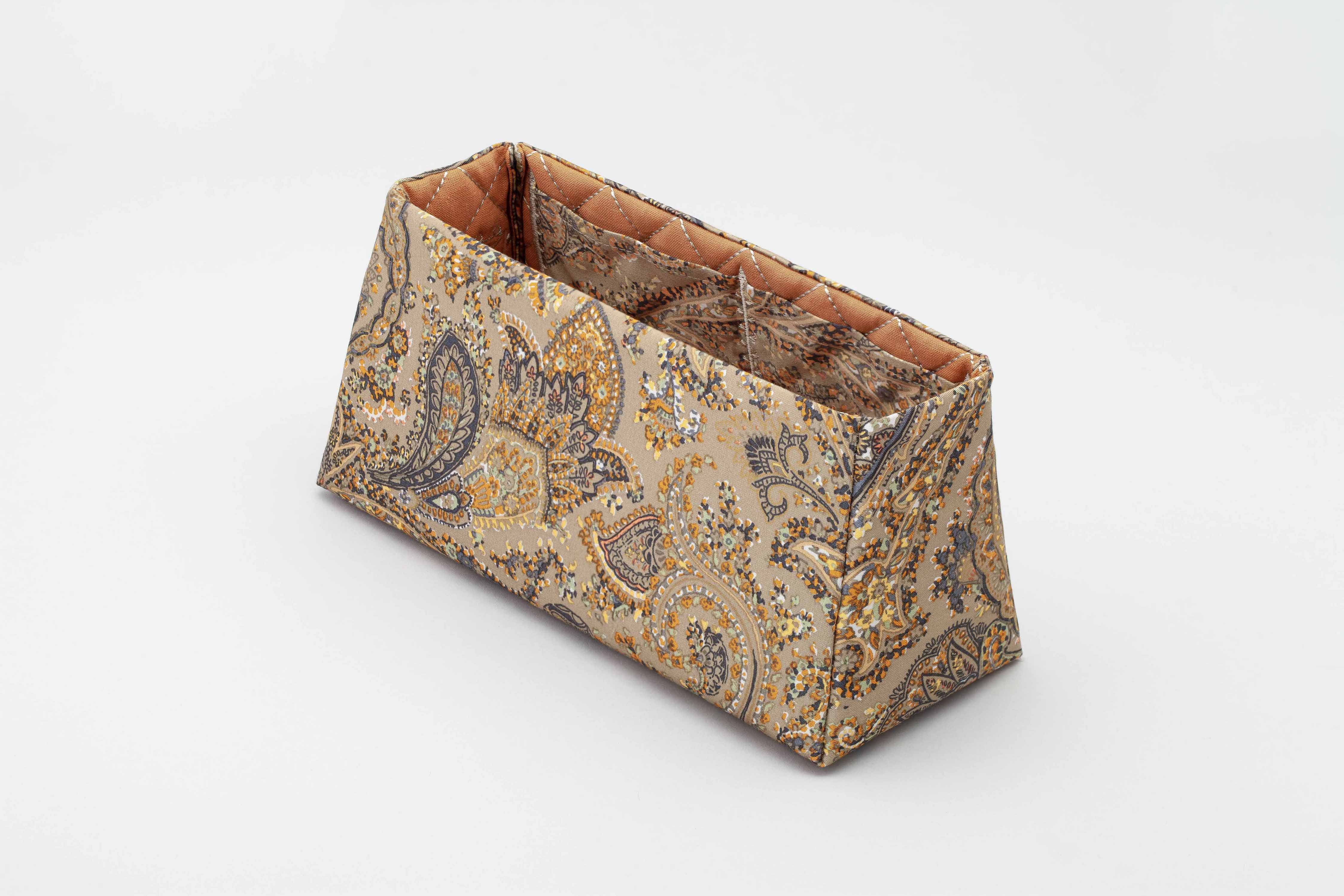 Paisley Gold - Image 19