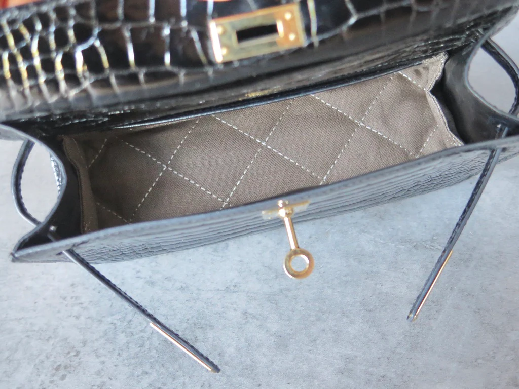 KP protective cover and liner in Taupe - Image 5