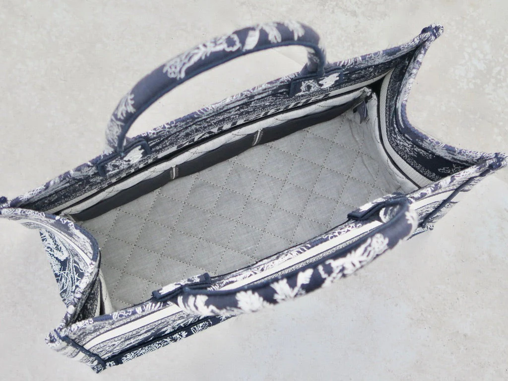 DIOR BOOK TOTE INSERT - Image 5