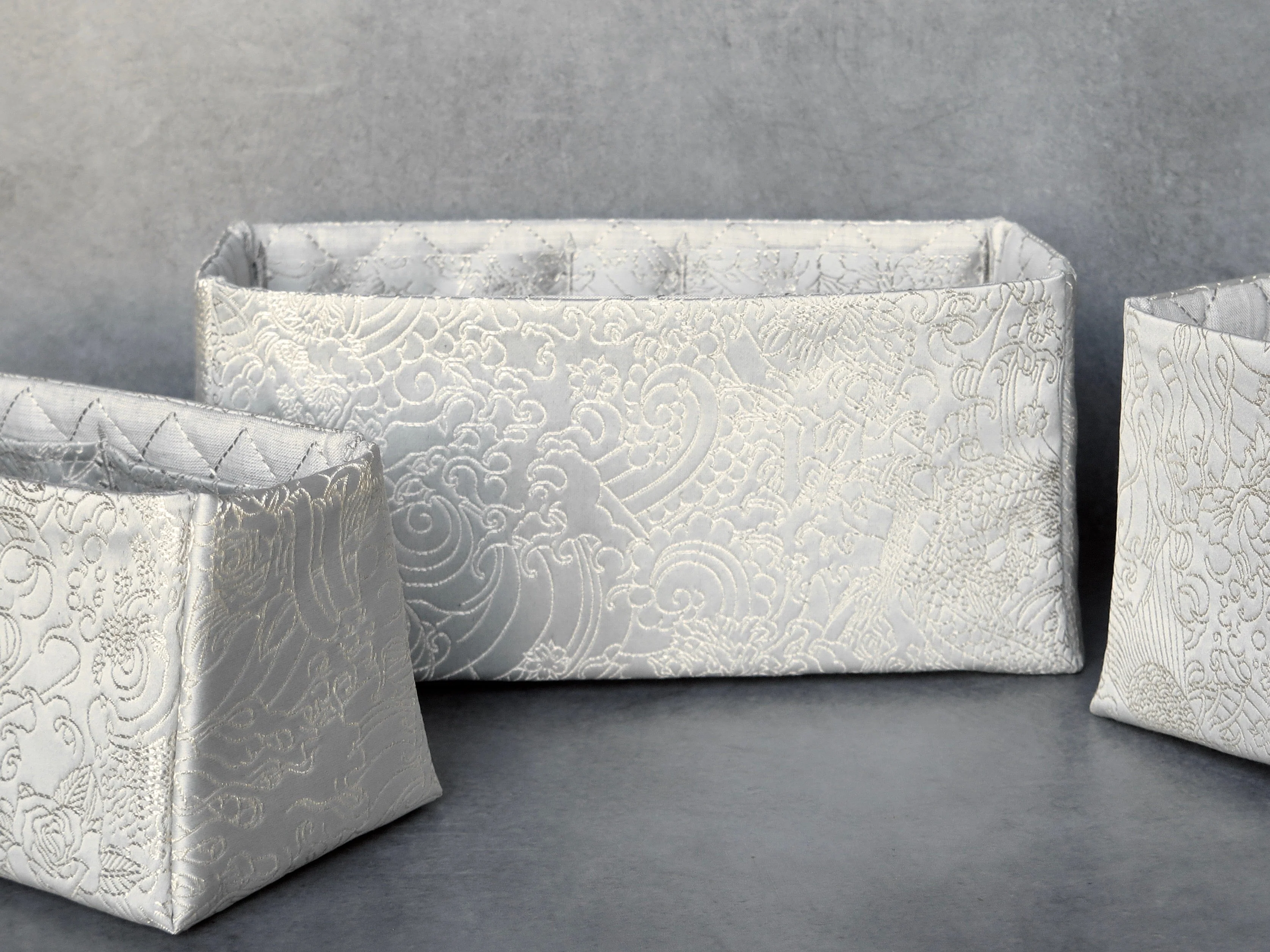 Skin Ivory