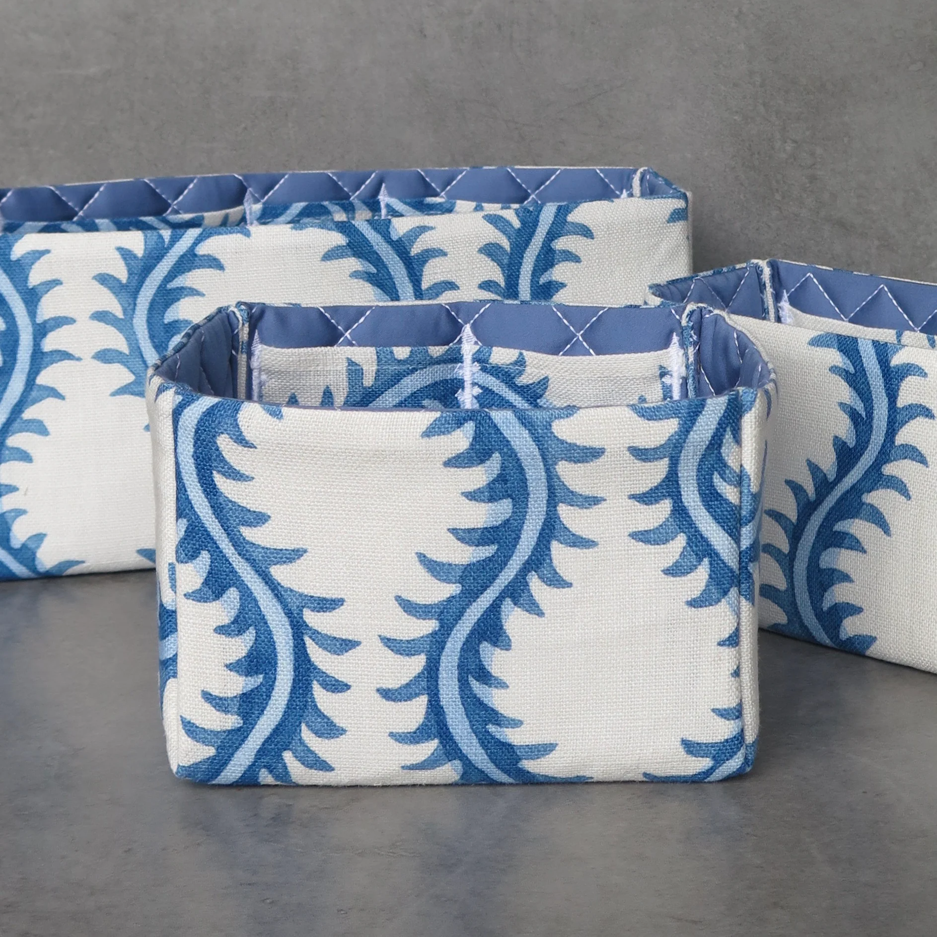 Tribal Frond Azur/Ciel - Image 3